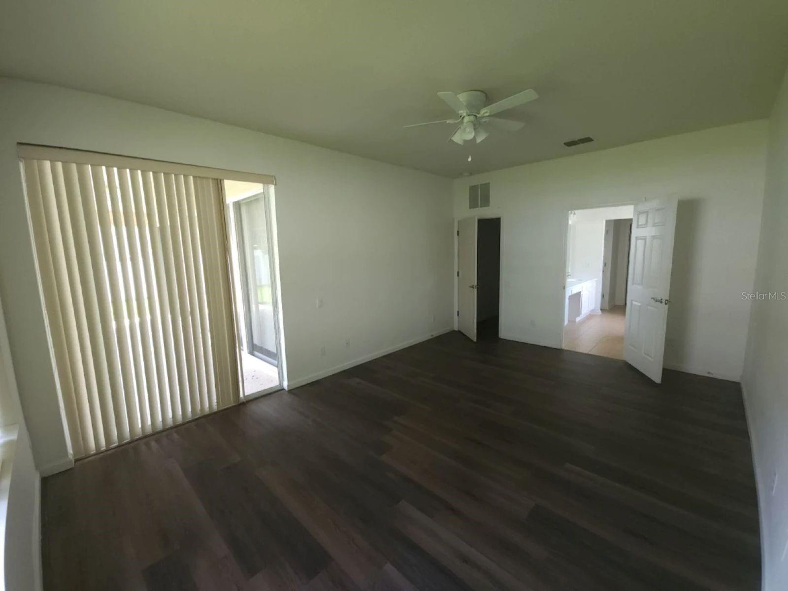 Image 7 of 15 For 403 Balboa Boulevard