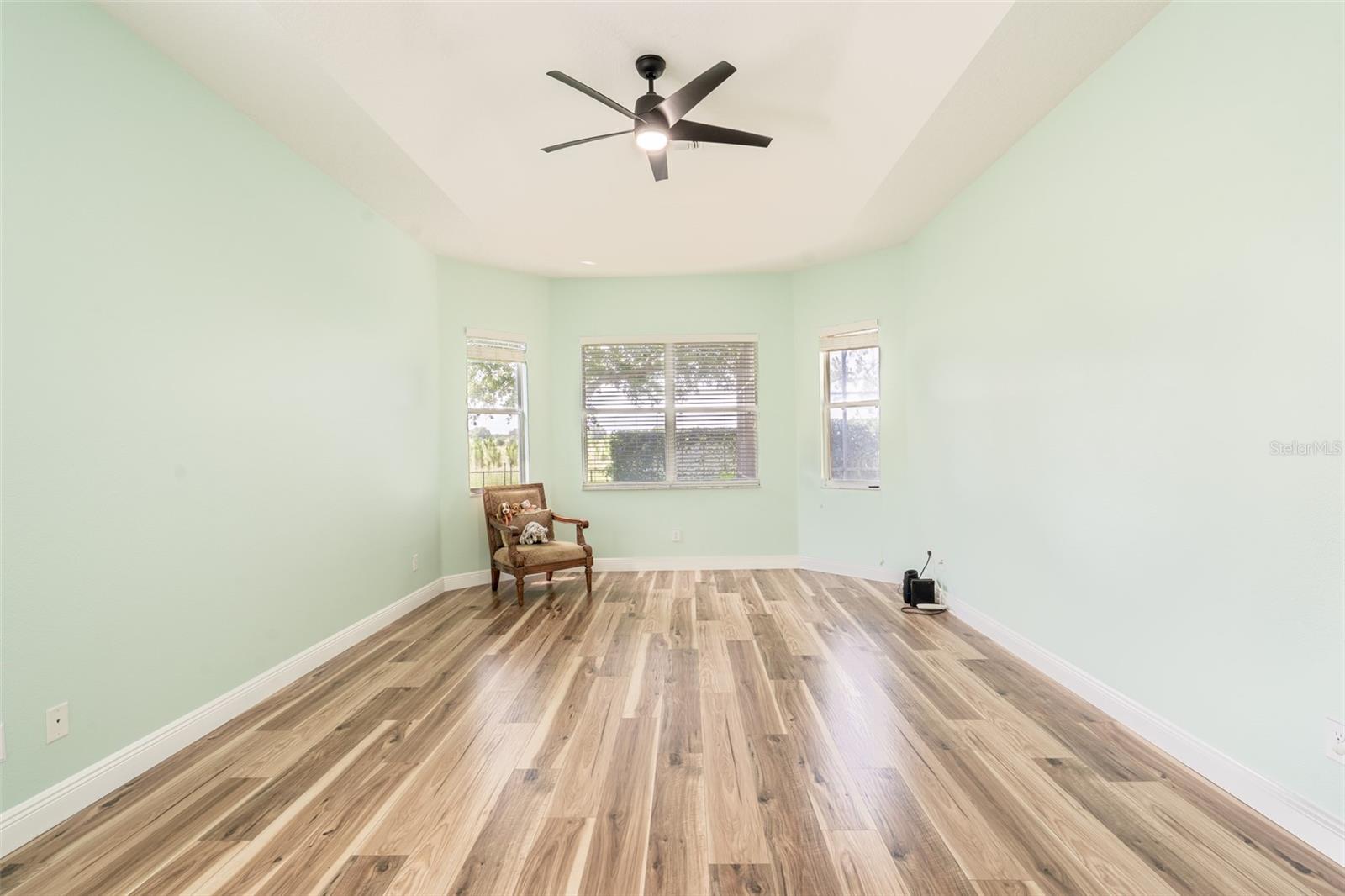 Image 21 of 71 For 4548 Barrister Drive