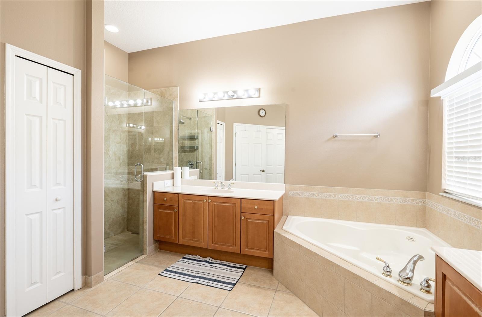 Image 26 of 71 For 4548 Barrister Drive