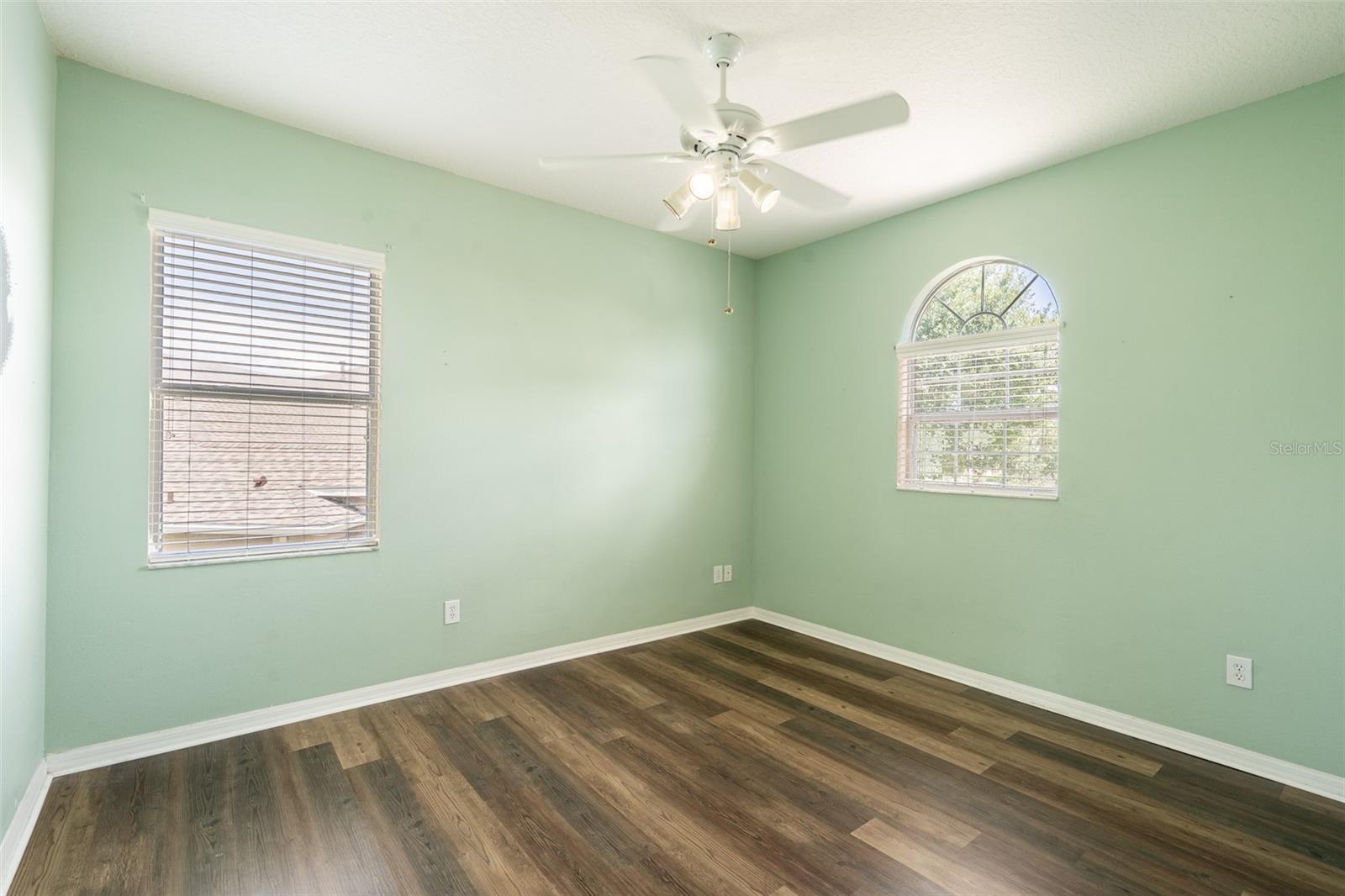 Image 35 of 71 For 4548 Barrister Drive