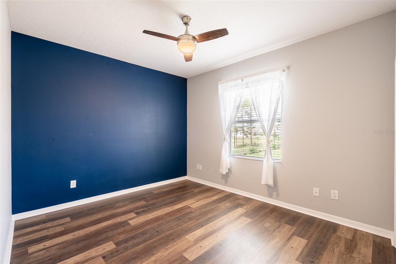 Image 39 of 71 For 4548 Barrister Drive
