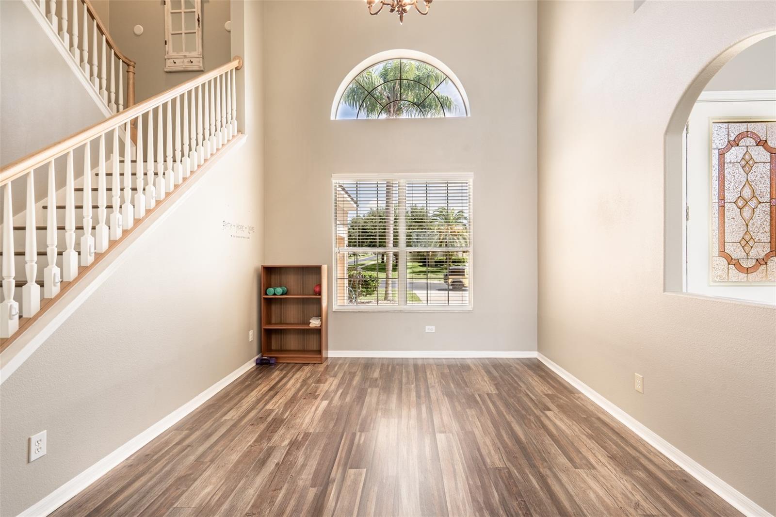 Image 6 of 71 For 4548 Barrister Drive