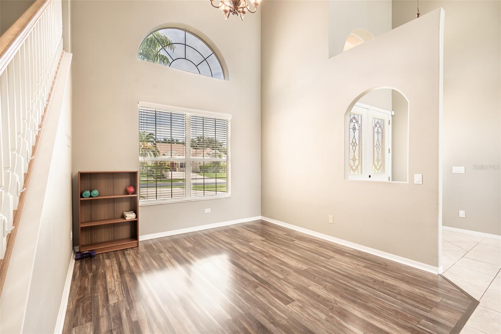 Image 7 of 71 For 4548 Barrister Drive
