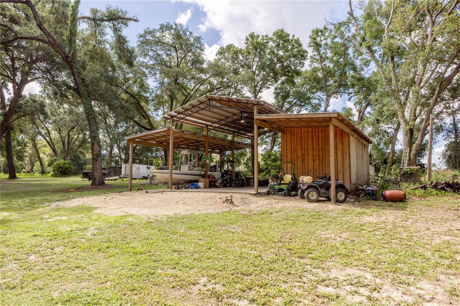 Listing photo id 22 for 11341 11th Way