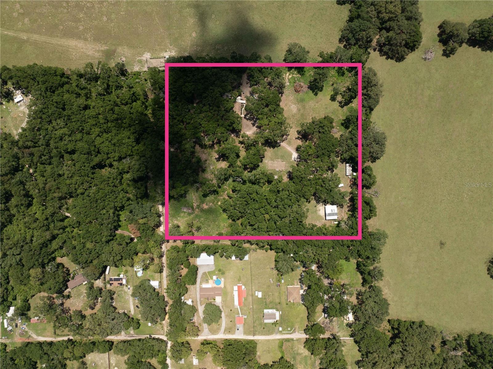 Listing photo id 31 for 11341 11th Way