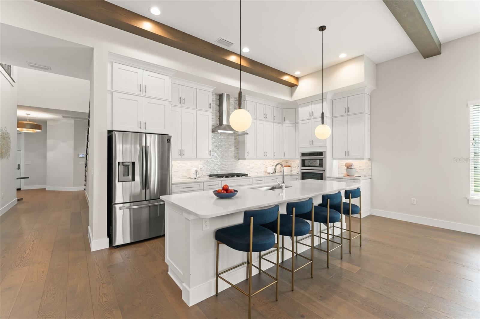 Image 10 of 56 For 16030 Vetta Drive