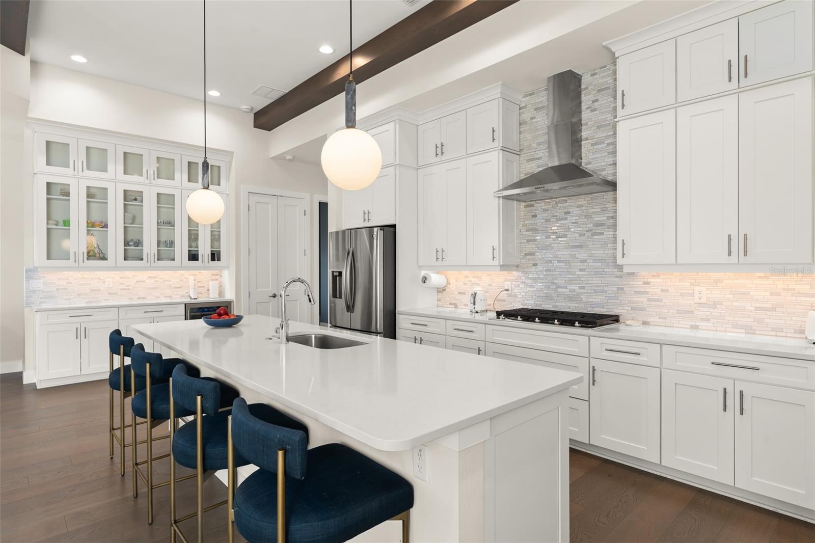 Image 13 of 56 For 16030 Vetta Drive