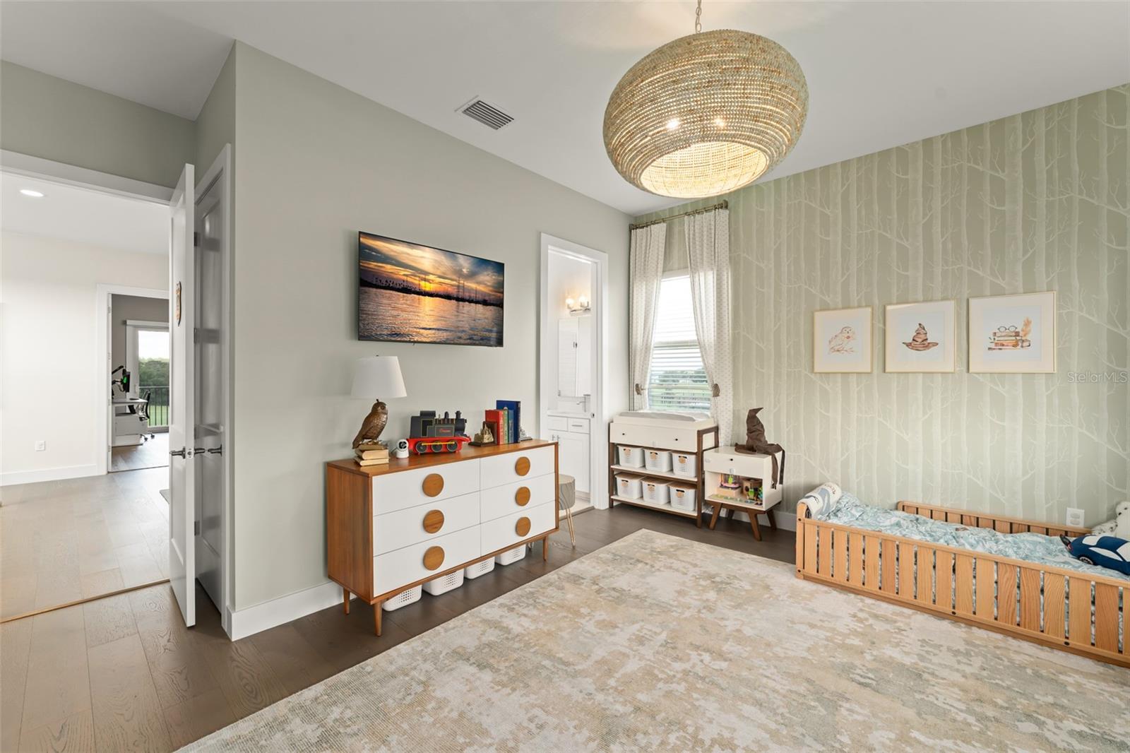 Image 33 of 56 For 16030 Vetta Drive