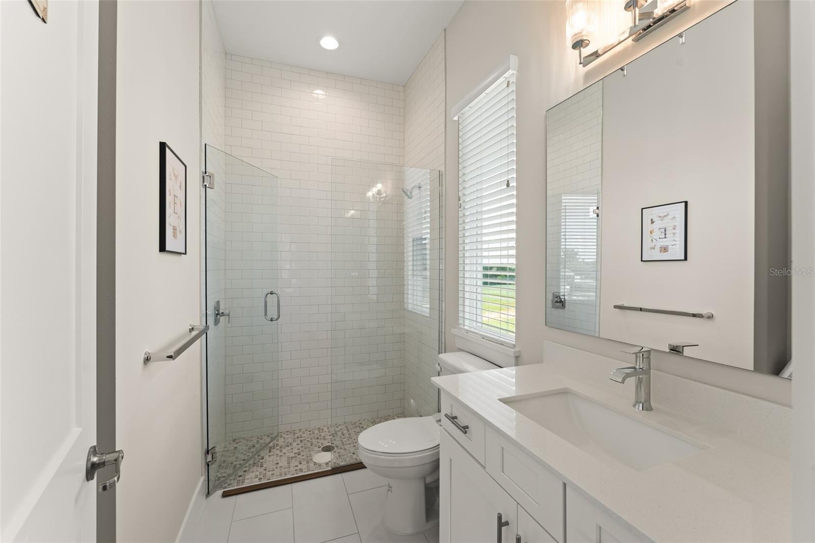 Image 36 of 56 For 16030 Vetta Drive