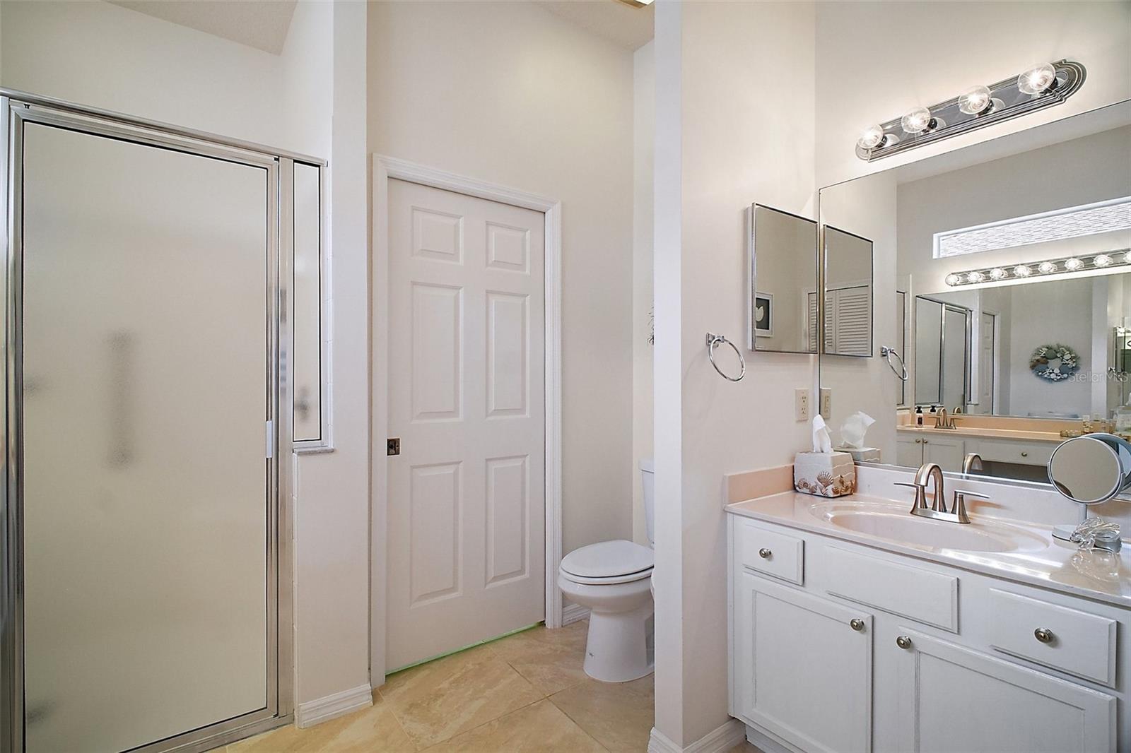 Image 24 of 39 For 4904 Long Meadow Drive