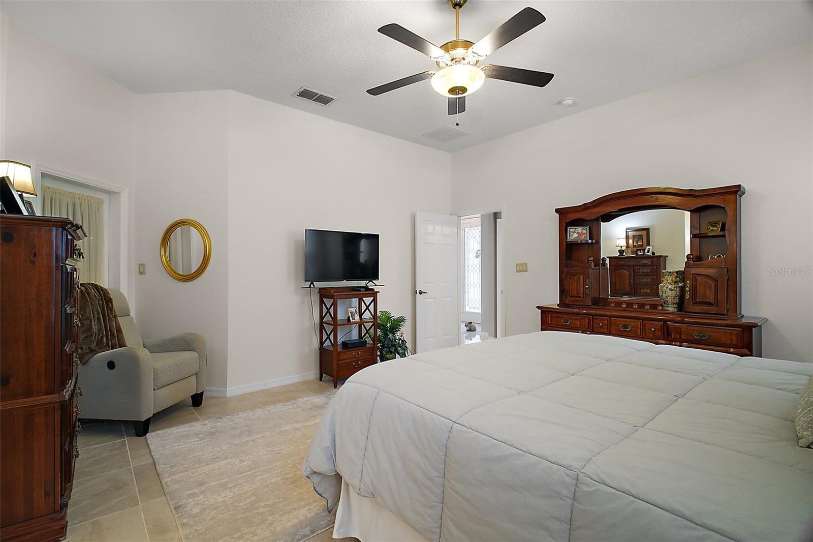 Image 28 of 39 For 4904 Long Meadow Drive