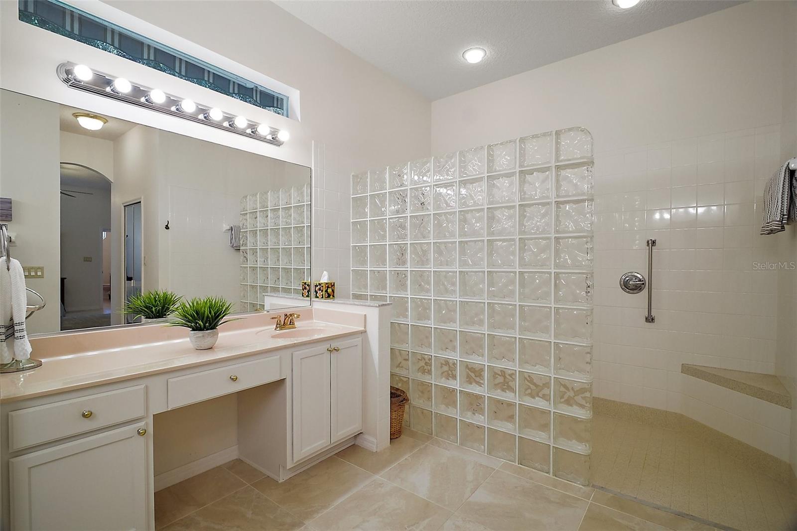 Image 30 of 39 For 4904 Long Meadow Drive