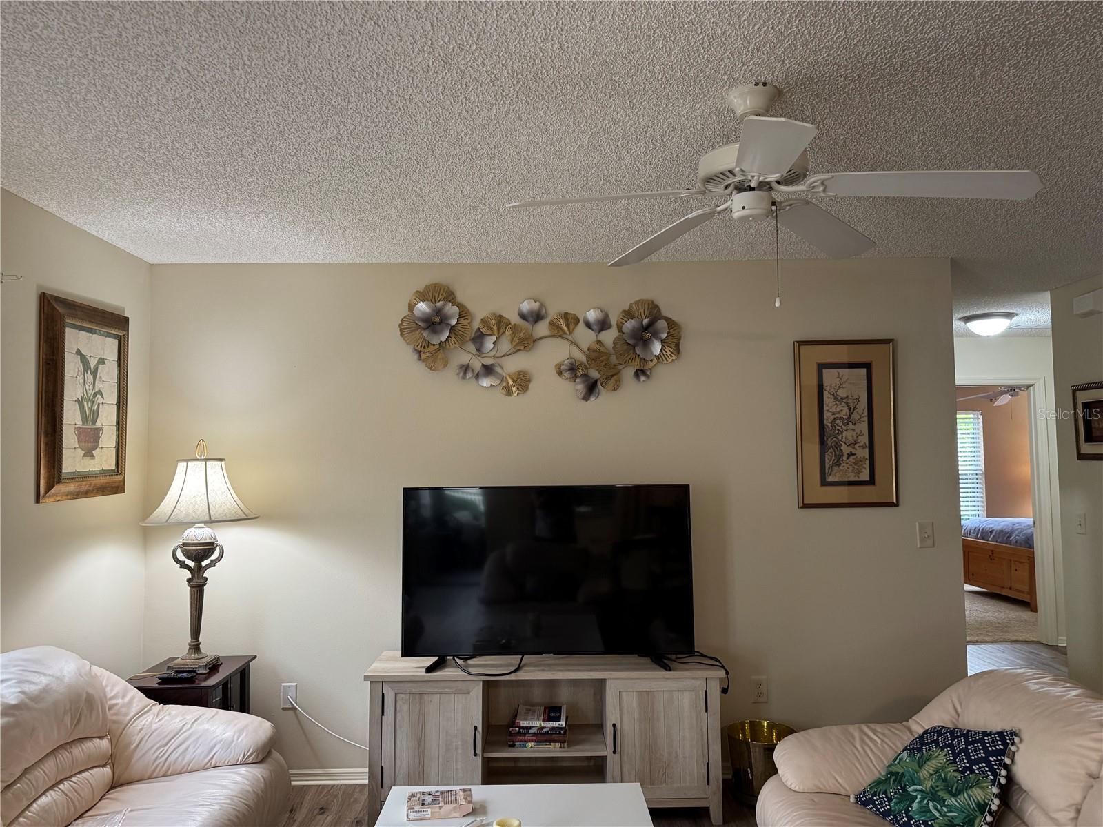 Image 2 of 7 For 16962 94th Sunnybrook Circle