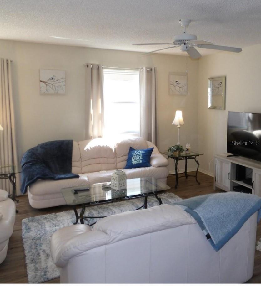 Image 3 of 7 For 16962 94th Sunnybrook Circle