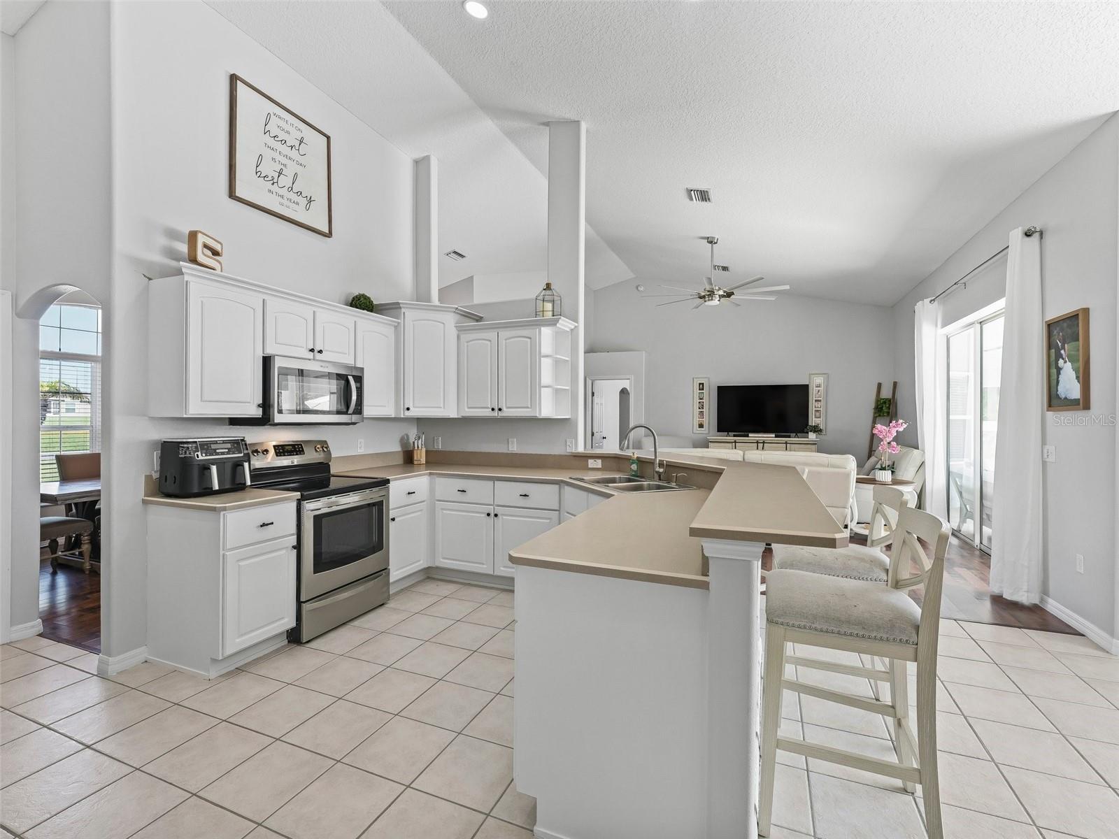 Image 65 of 85 For 10201 69th Avenue