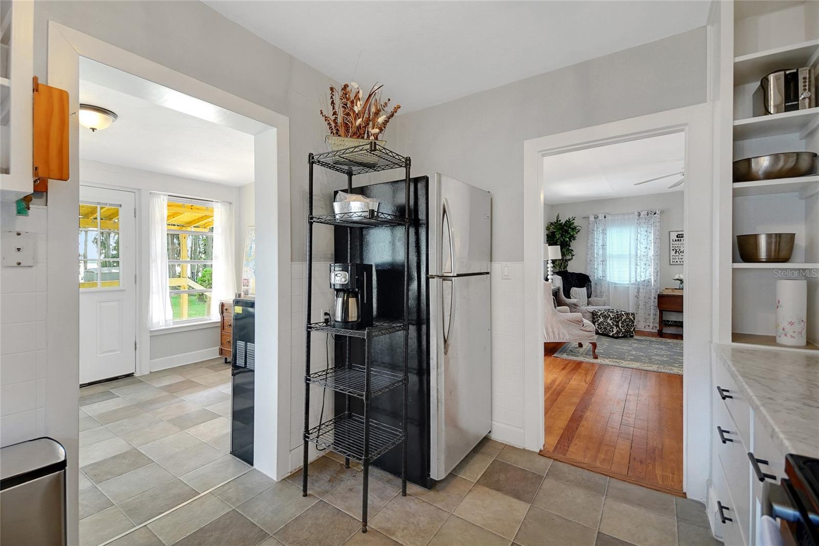 Image 22 of 39 For 30523 Orange Drive