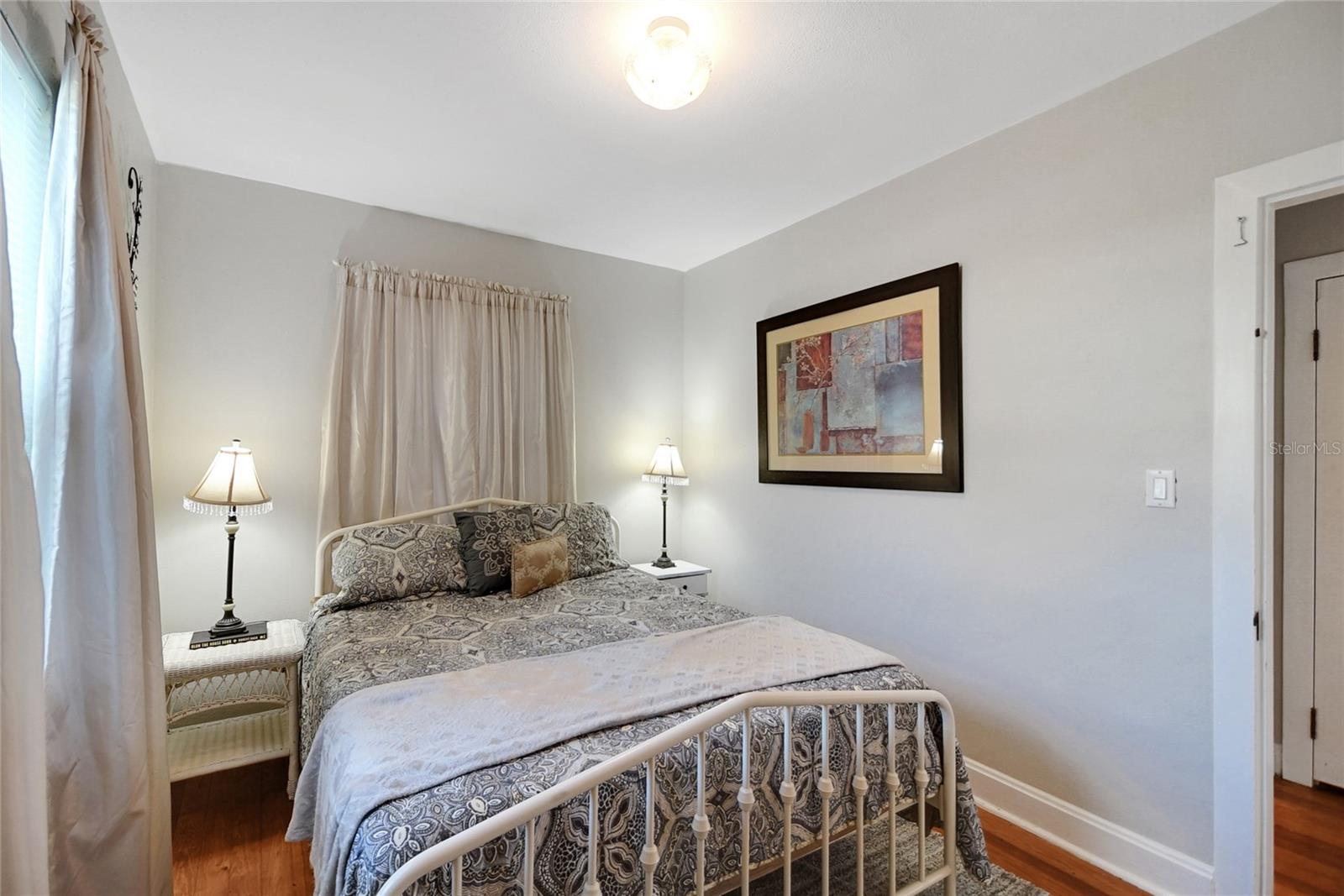 Image 26 of 39 For 30523 Orange Drive
