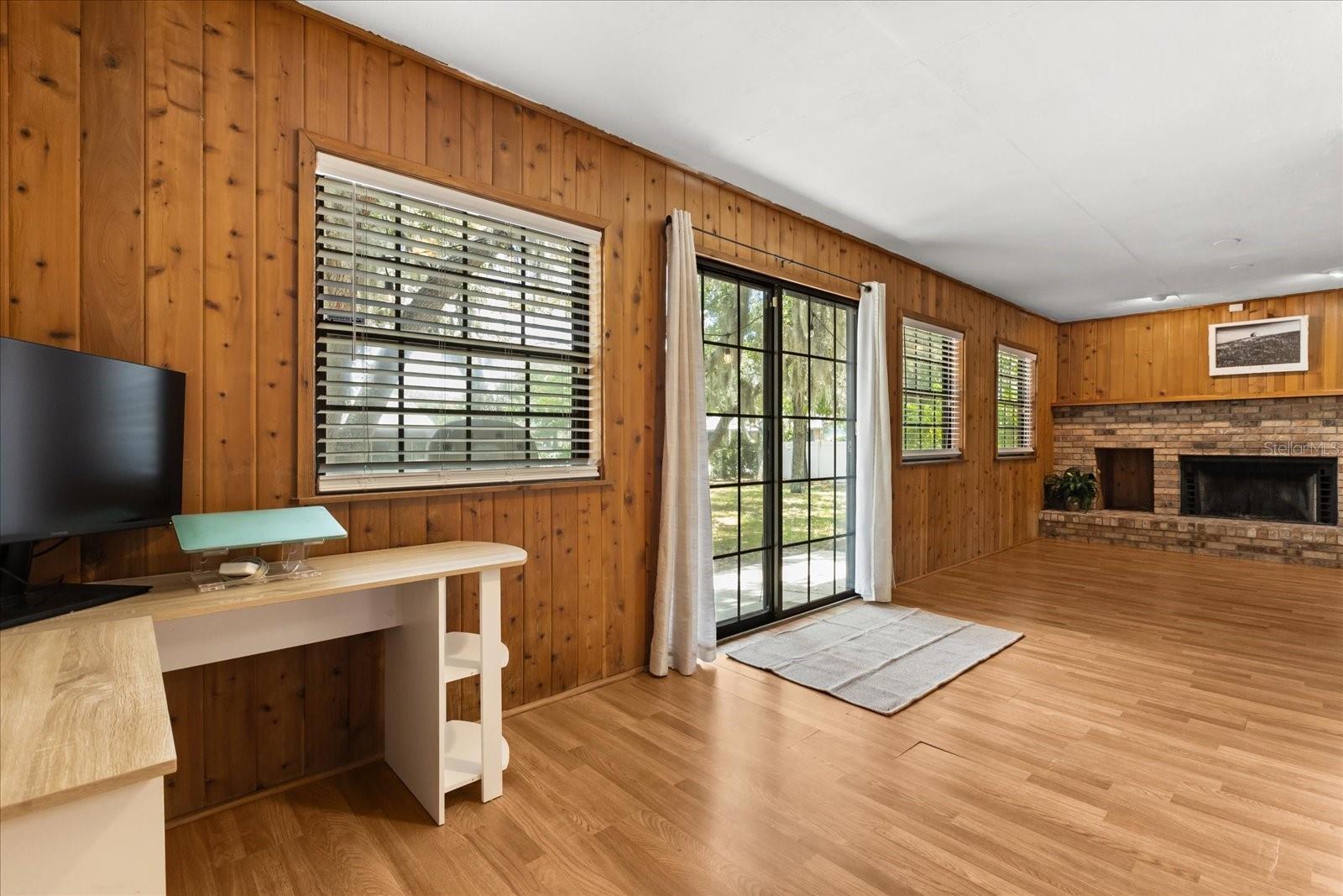Image 16 of 31 For 3184 Maltby Drive