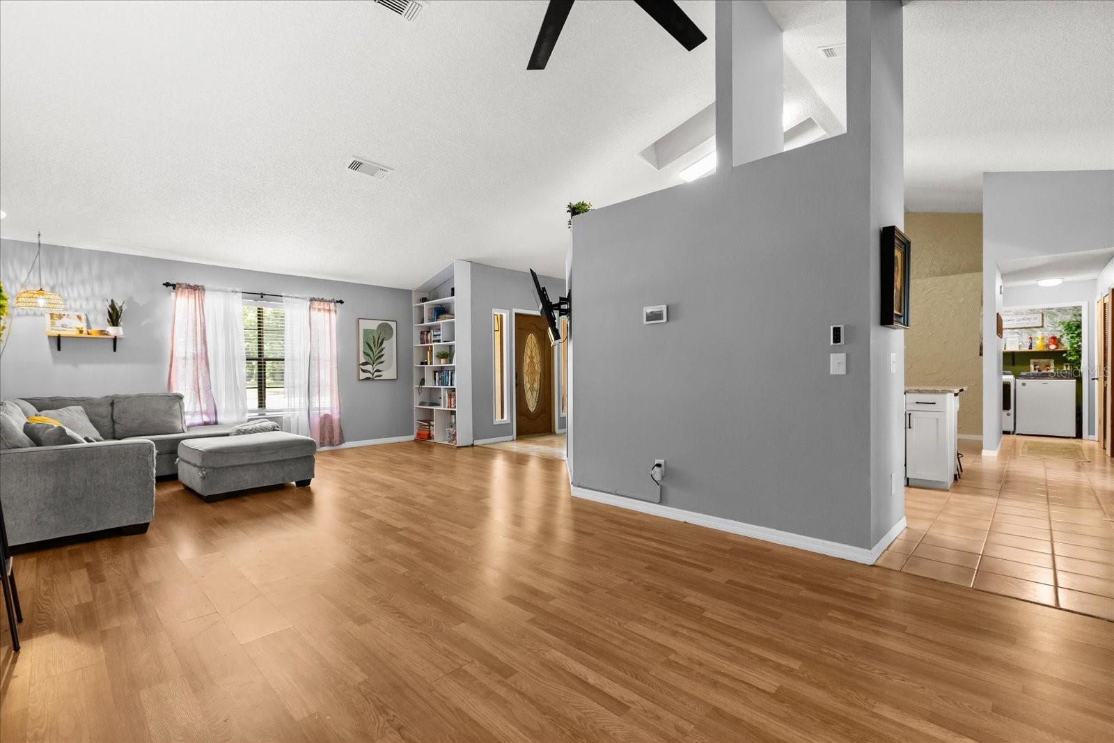 Image 7 of 31 For 3184 Maltby Drive
