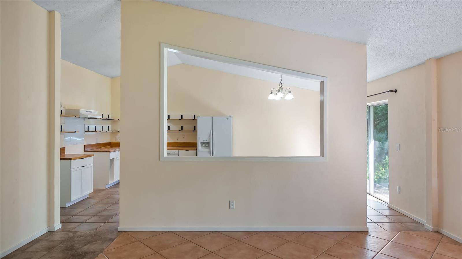 Image 4 of 37 For 15925 Summit Court