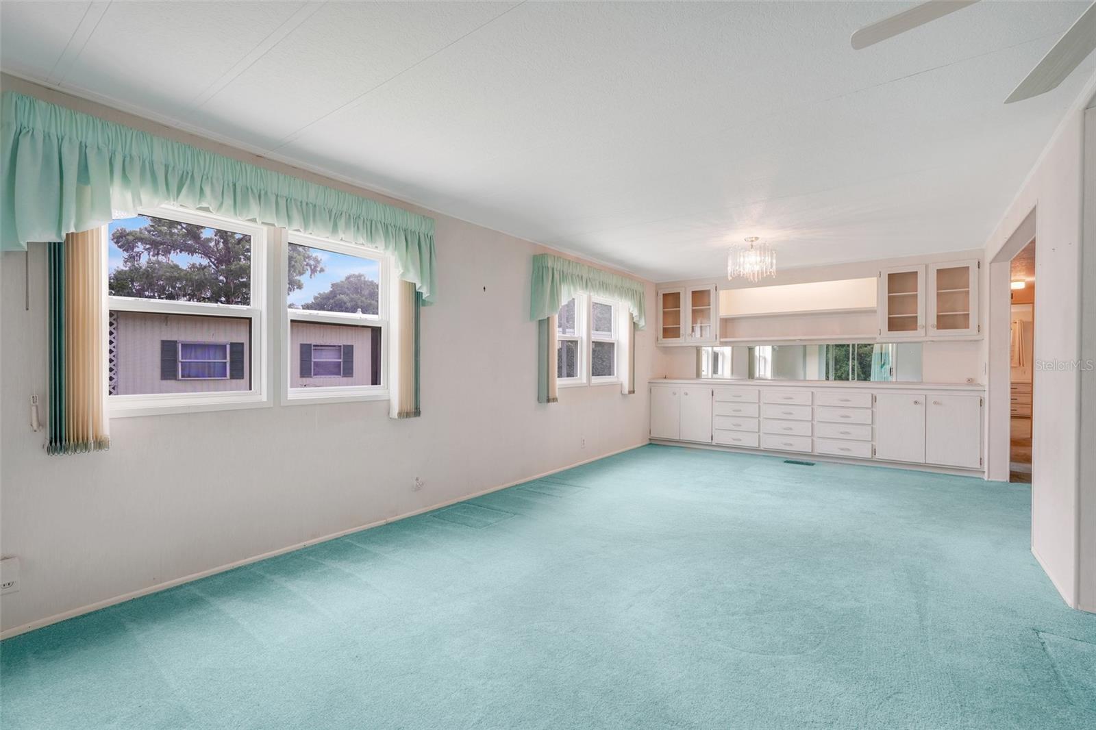 Image 11 of 55 For 119 Royal Palm Drive