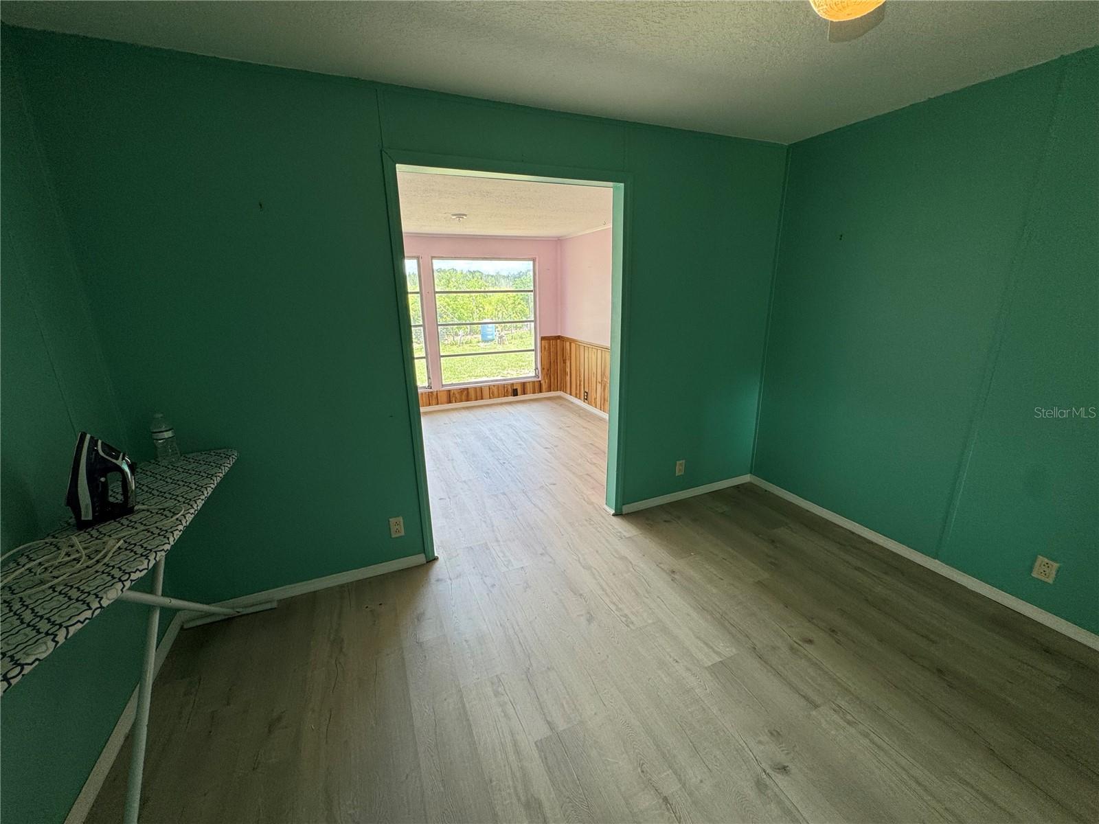 Image 21 of 39 For 10865 Timucuan Road