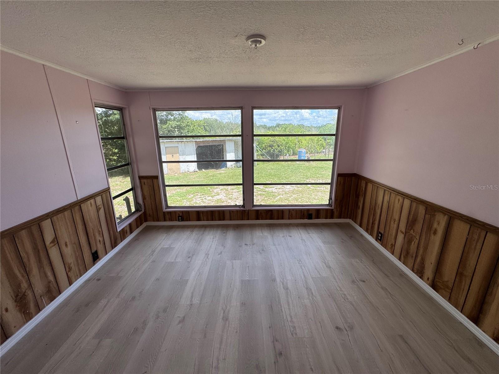 Image 22 of 39 For 10865 Timucuan Road