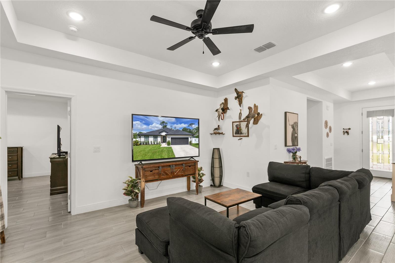 Image 11 of 36 For 1620 6th Avenue