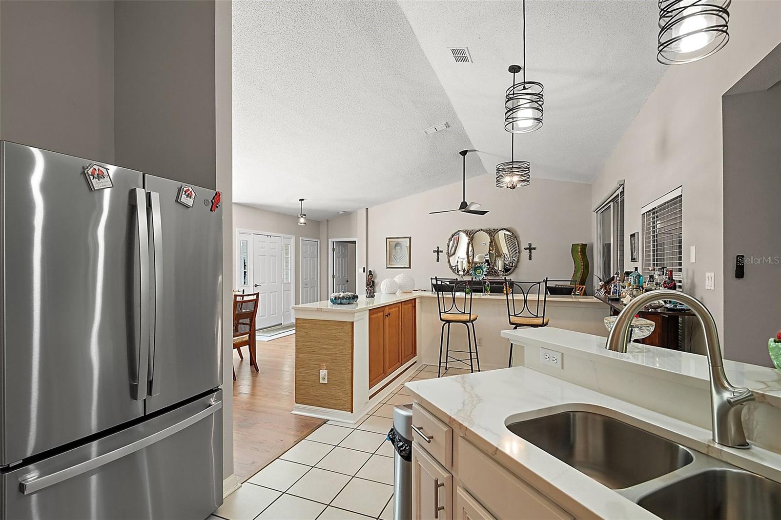 Image 14 of 35 For 4300 Leafway Circle