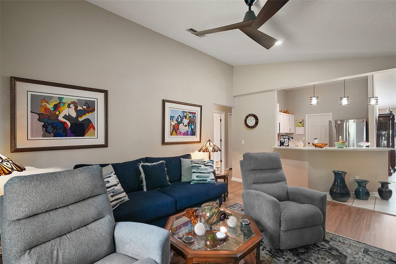 Image 19 of 35 For 4300 Leafway Circle