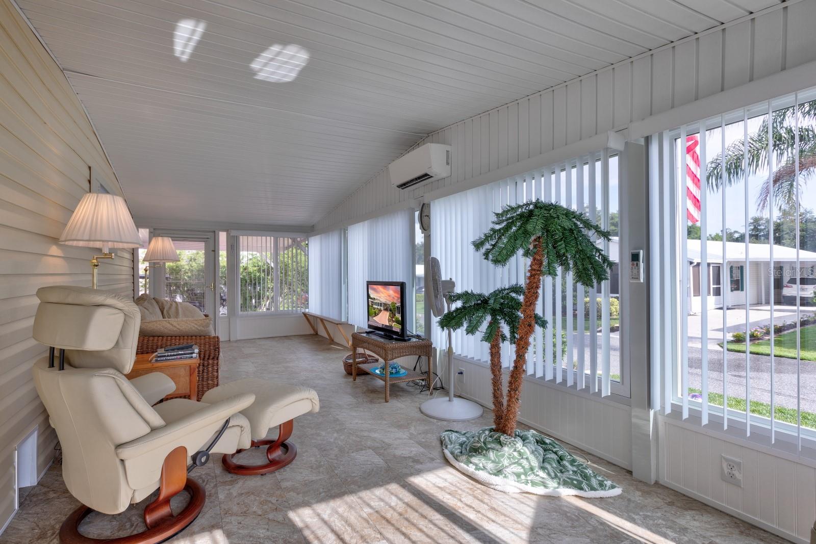 Image 11 of 36 For 11926 Milan Way