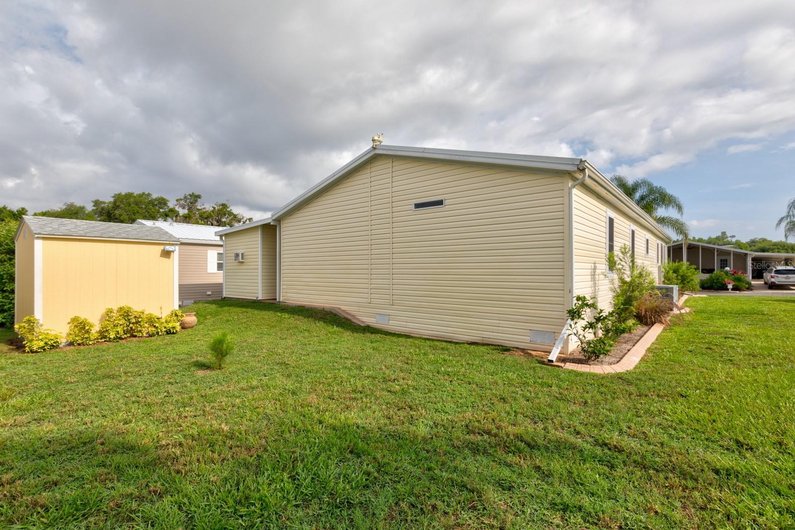 Image 23 of 36 For 11926 Milan Way