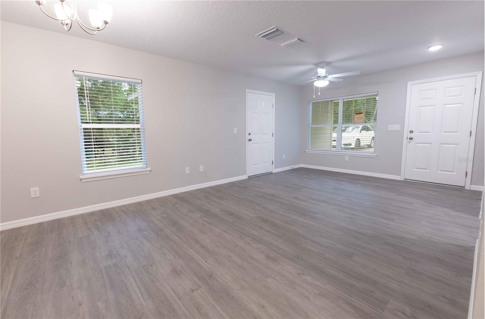 Image 7 of 20 For 8161 Cr 647  