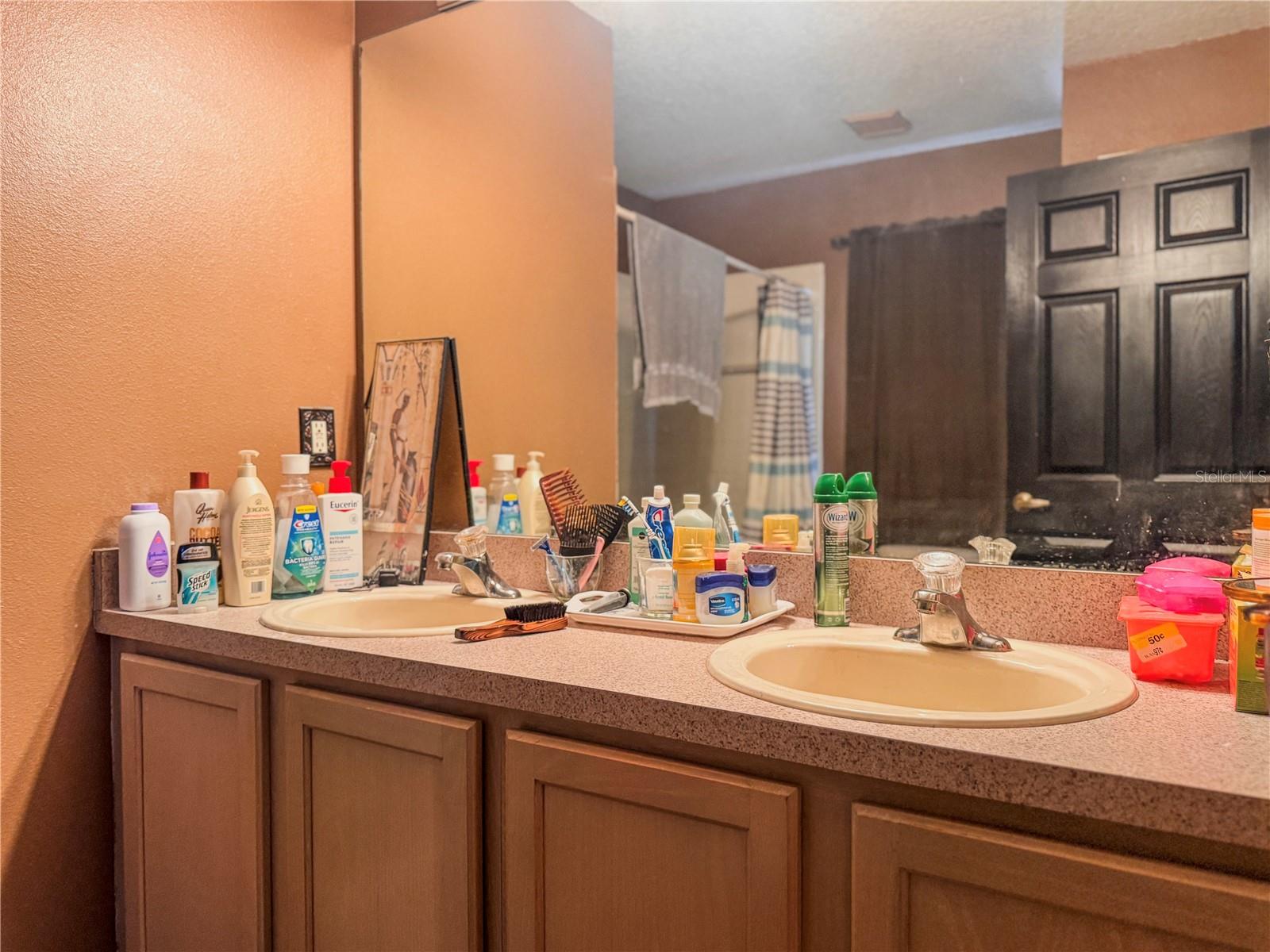 Image 19 of 27 For 428 Coventry Estates Boulevard