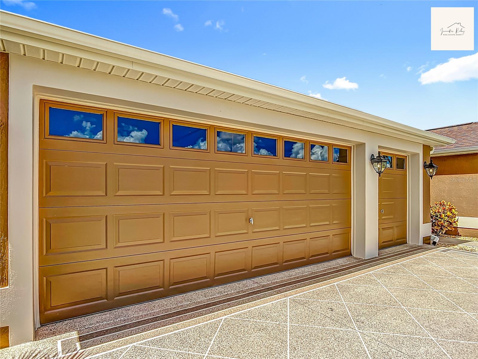 Image 11 of 70 For 2994 Adrienne Way