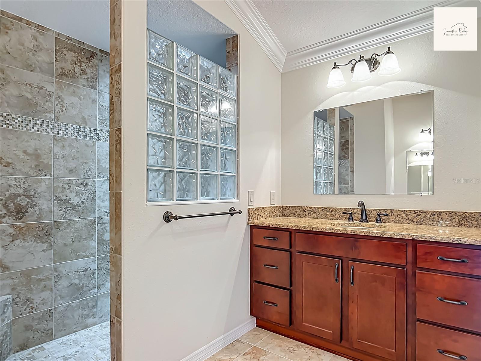 Image 41 of 70 For 2994 Adrienne Way