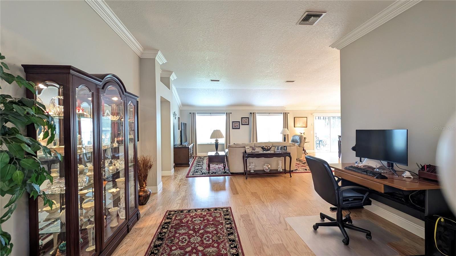 Image 11 of 46 For 1105 San Remo Lane