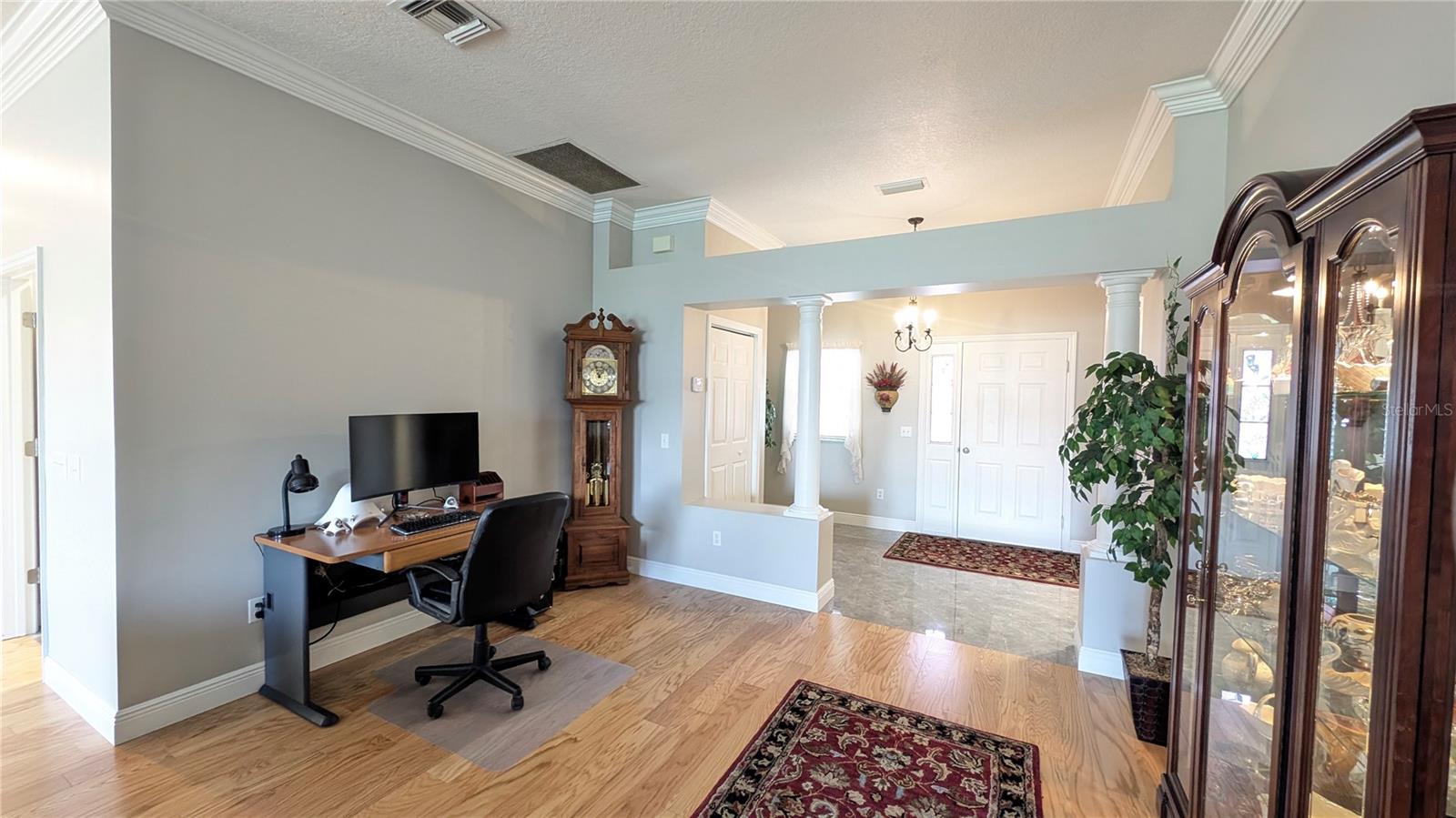 Image 13 of 46 For 1105 San Remo Lane