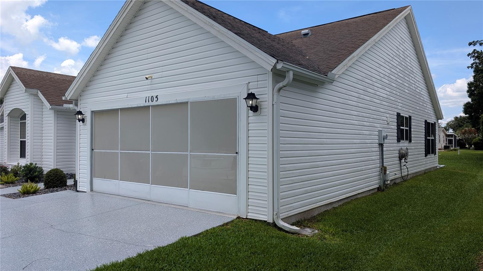 Image 4 of 46 For 1105 San Remo Lane