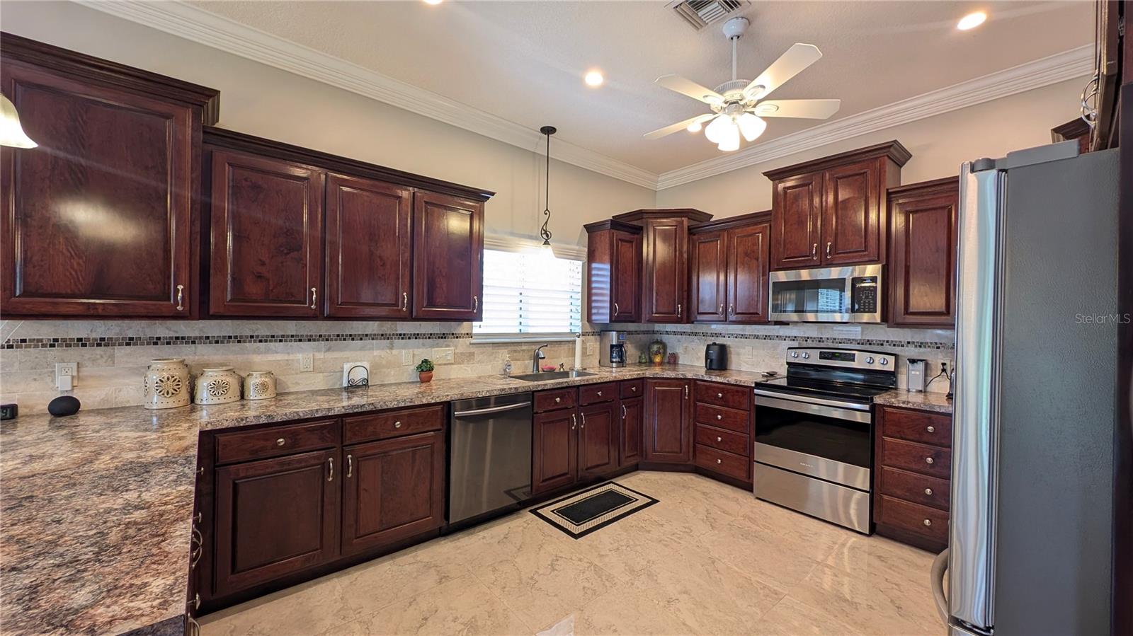 Image 41 of 46 For 1105 San Remo Lane