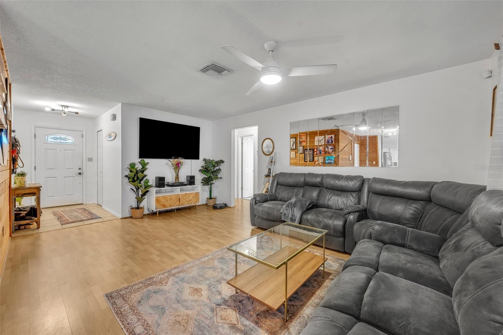 Image 4 of 23 For 2743 Nattie Court