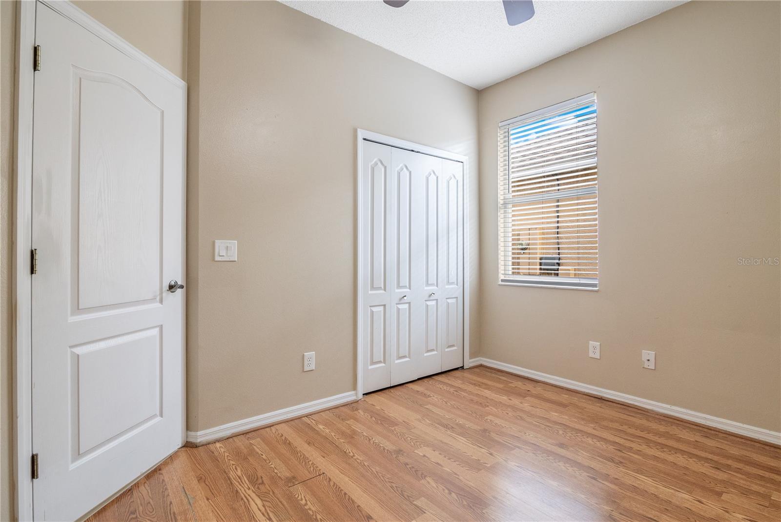 Image 12 of 30 For 14327 Cheverleigh Drive