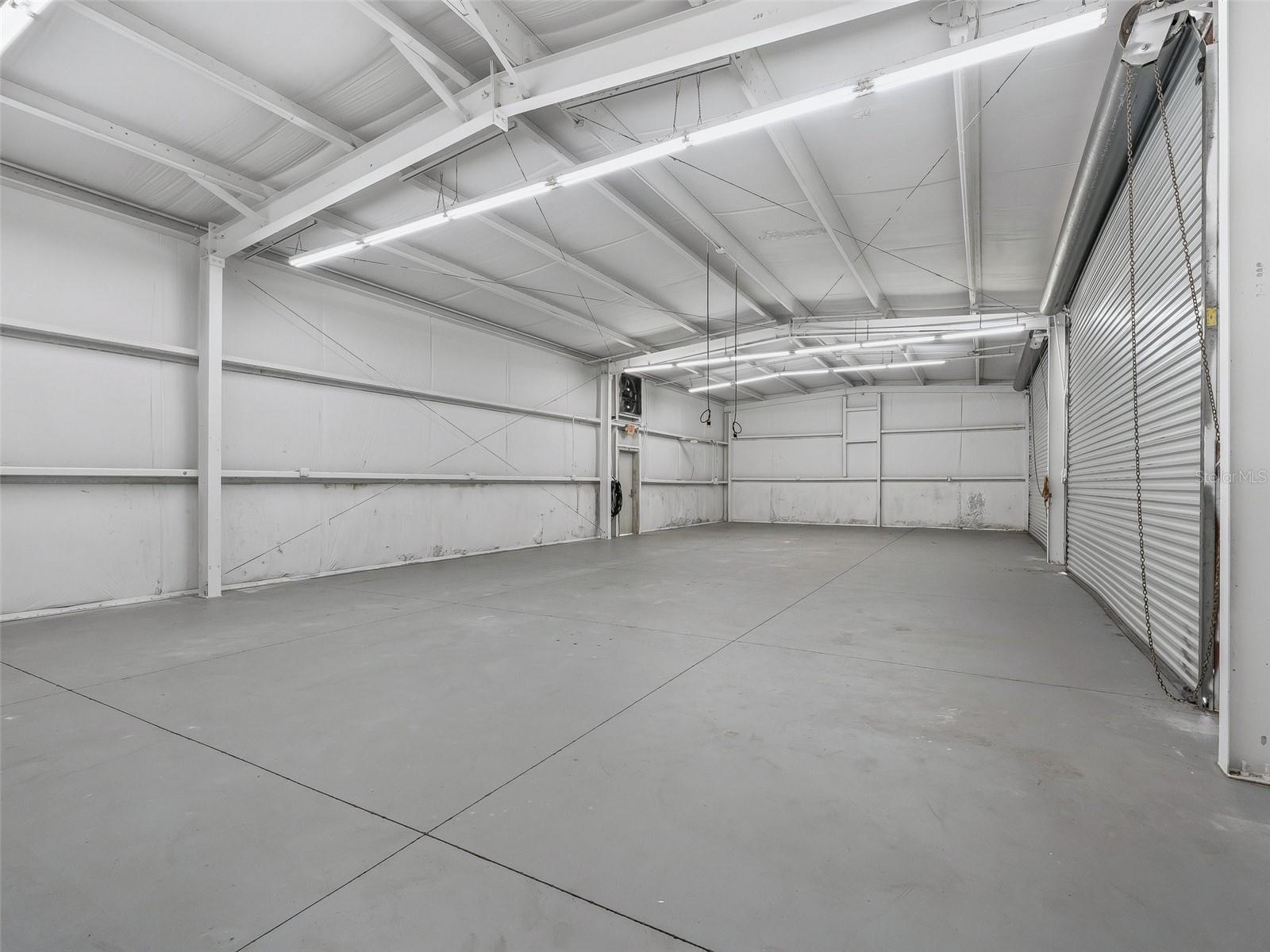 Image 14 of 39 For 301 Beam Street