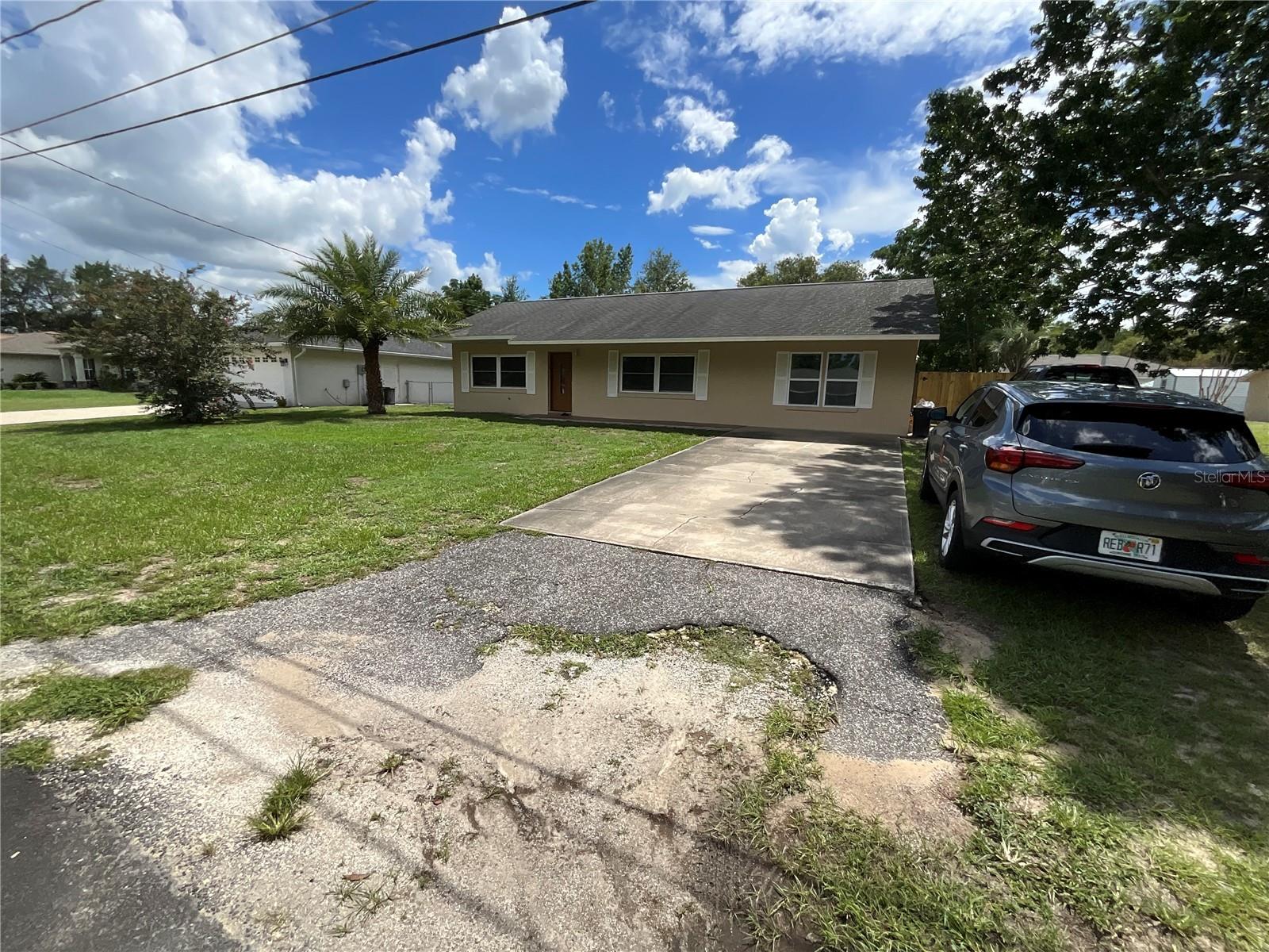 Image 3 of 34 For 11888 71st Avenue Road