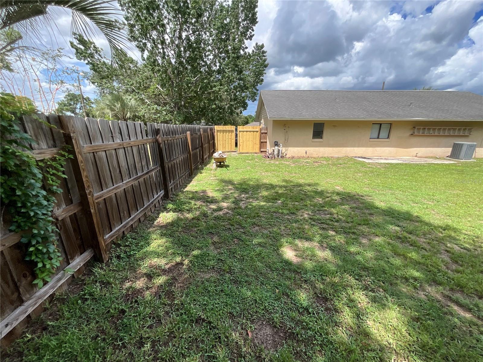 Image 31 of 34 For 11888 71st Avenue Road