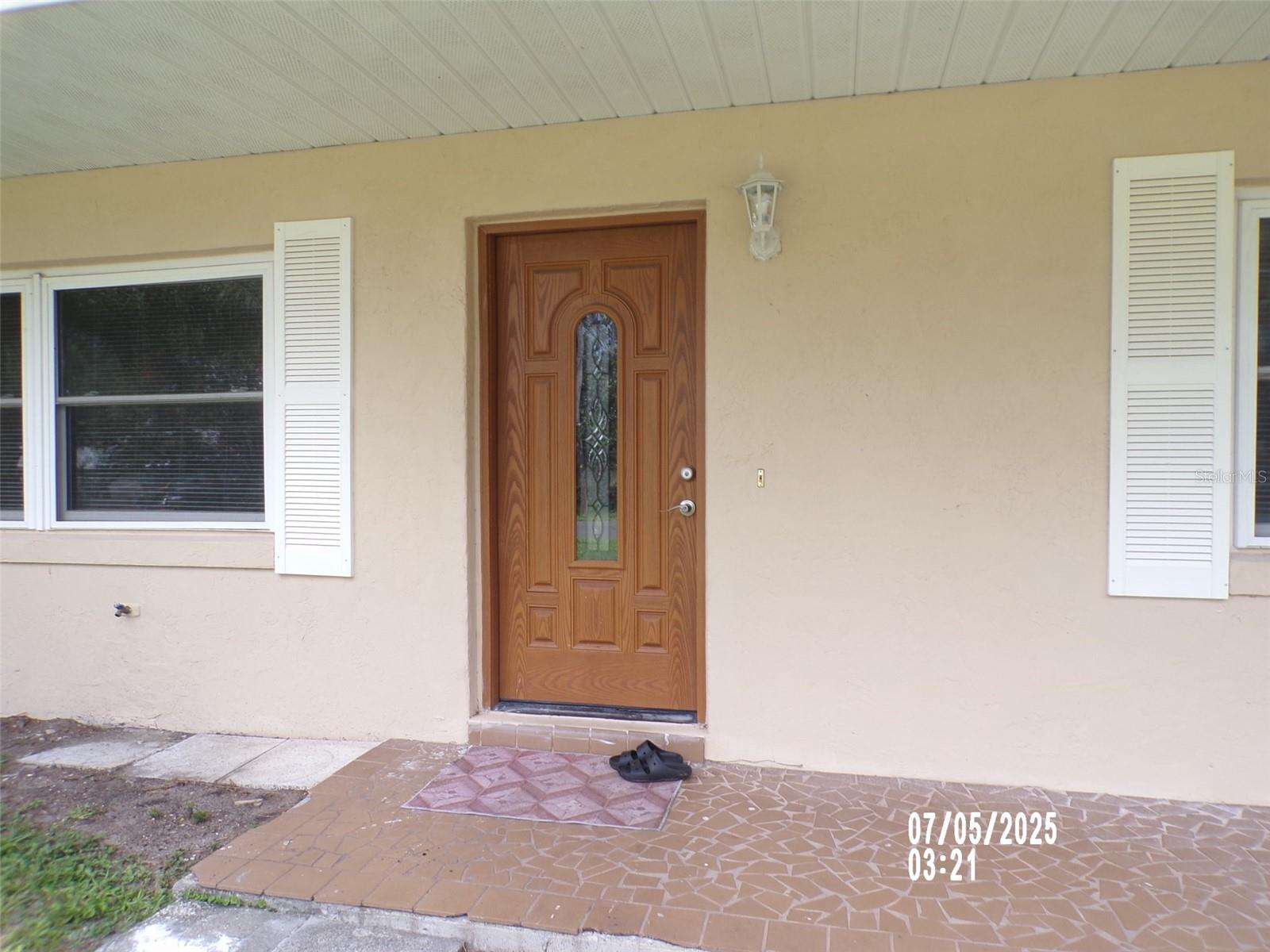 Image 7 of 34 For 11888 71st Avenue Road