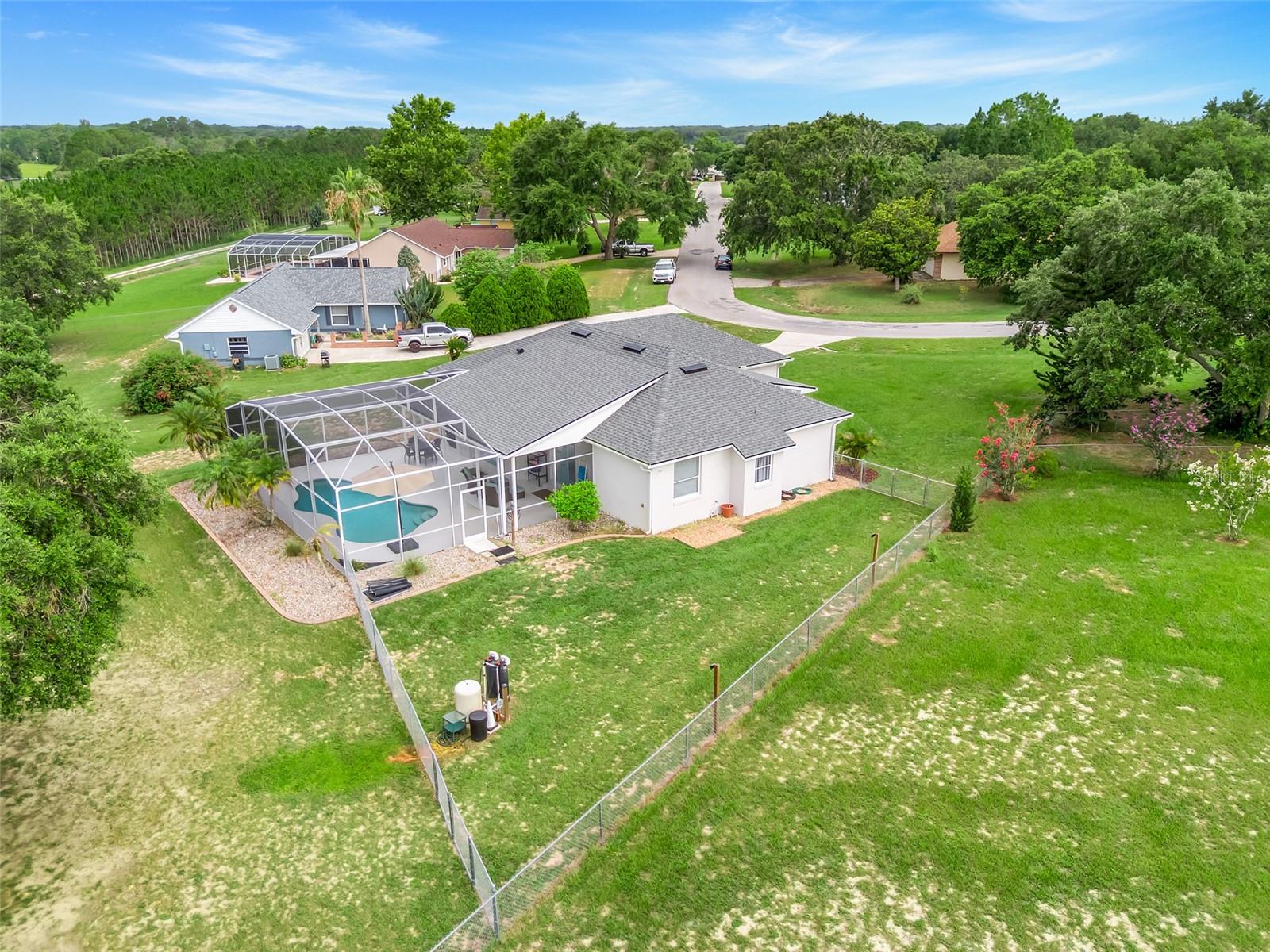 Image 35 of 38 For 15629 Catherine Circle