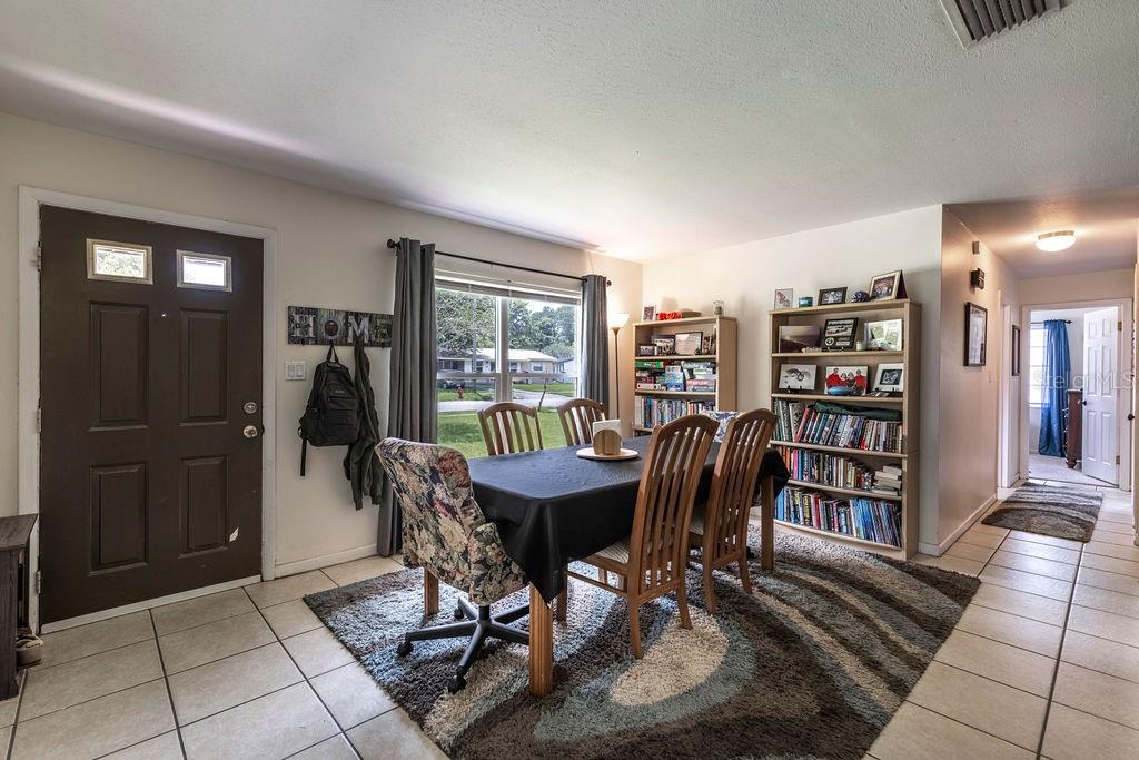 Image 10 of 29 For 1415 Braebury Drive