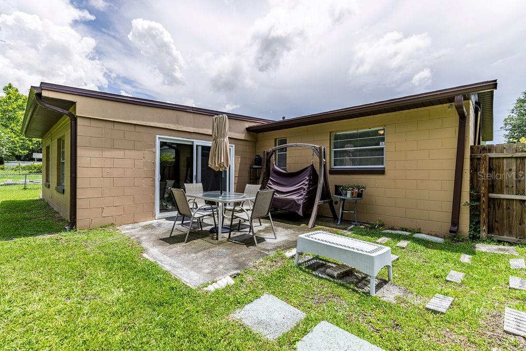 Image 19 of 29 For 1415 Braebury Drive