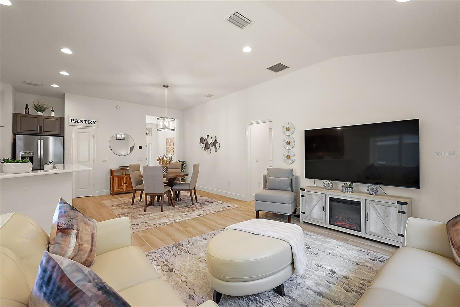 Image 13 of 53 For 10363 Addison Shore Way